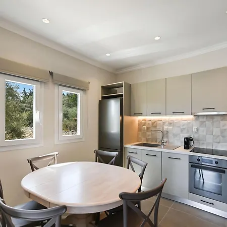 Villa Lainas Sea View