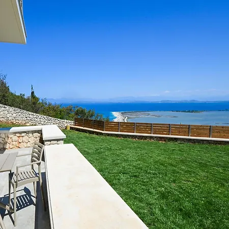 Lainas Sea View Вилла