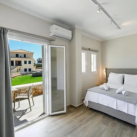 Villa Lainas Sea View