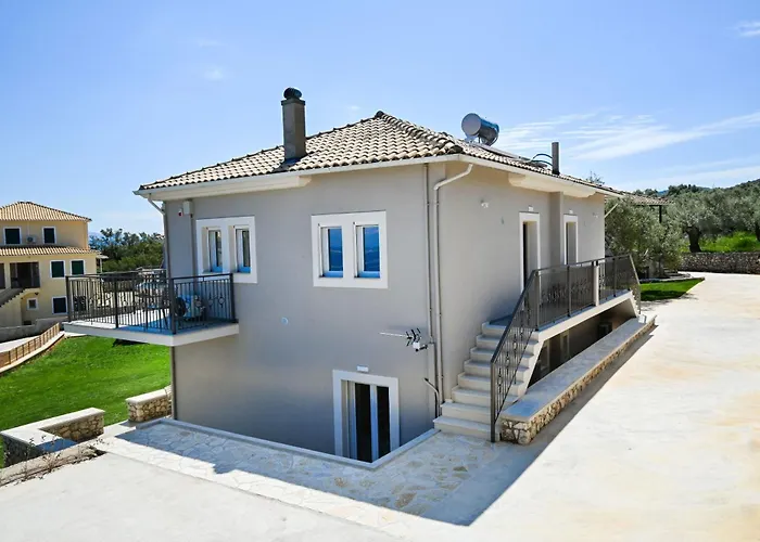 Lainas Sea View Villa *